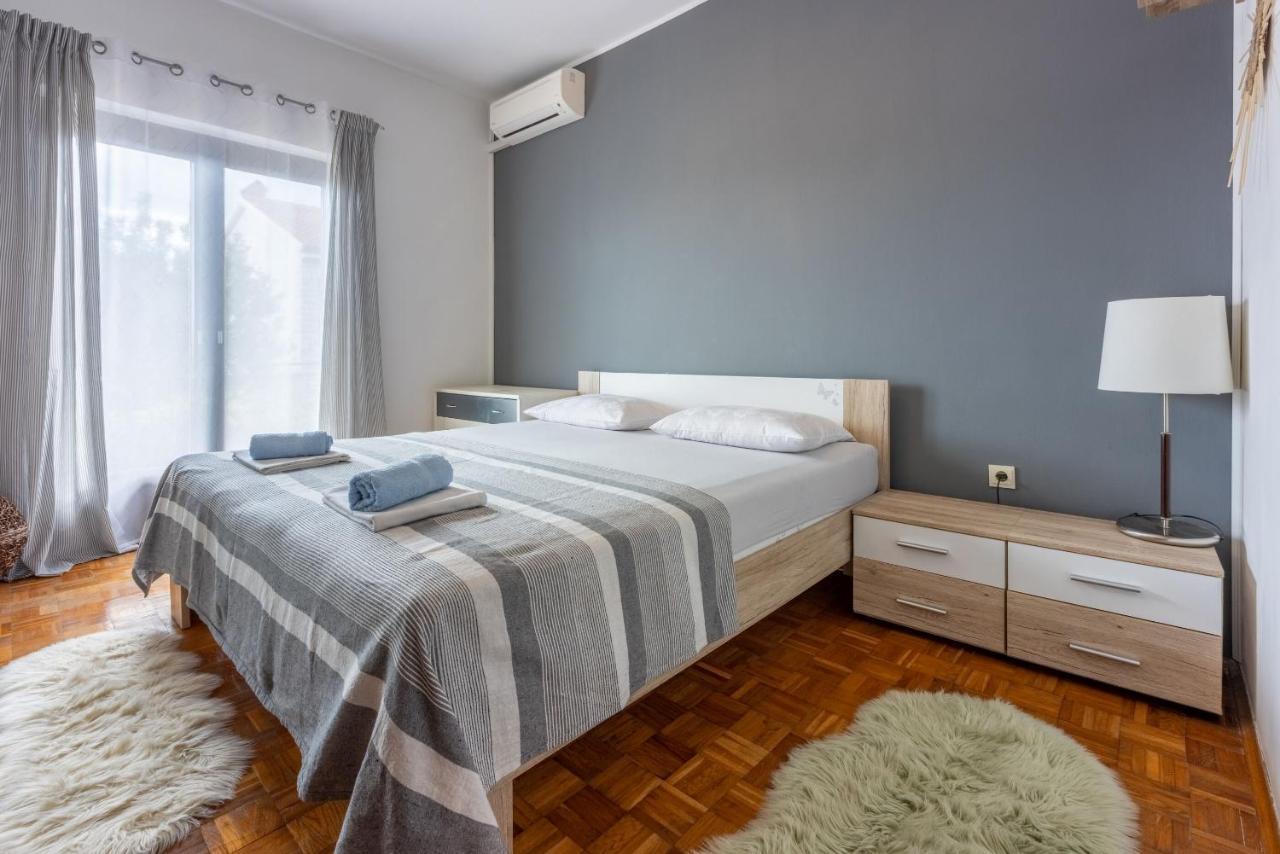 Apartment Suzy 드라말리 외부 사진